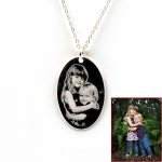 colier-argint-personalizat-gravura-poza