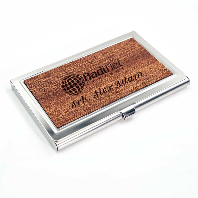 suport-carti-de-vizita-personalizat-lemn