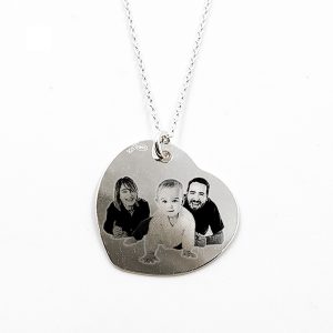 colier-medalion-argint-inima-personalizat
